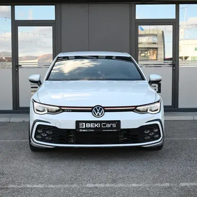 Vw GOLF VIII BENZIN 5 Türer 2020 Petrol në Kosovë