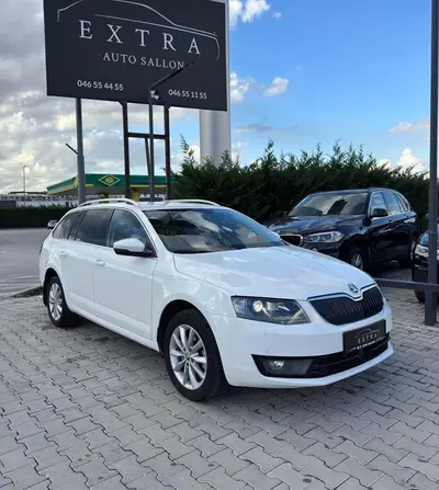 Skoda OCTAVIA Combi Mod. 2013- 2015 Diesel në Prishtinë