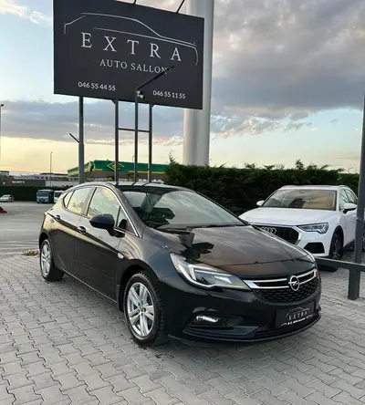 Opel ASTRA K DIESEL 5 Türen/portes 2015- 2017 Diesel në Prishtinë