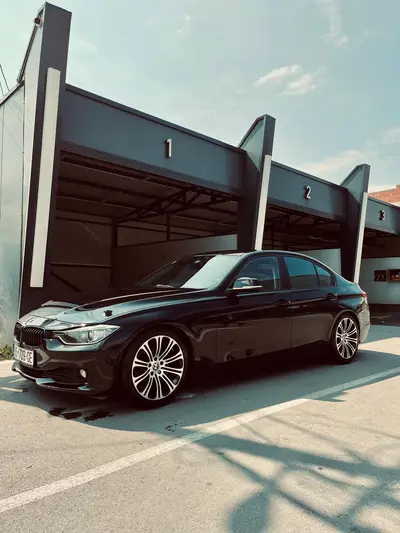 Bmw 3 Series 2013 Diesel në Ferizaj