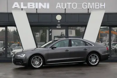 Audi A8 2012 Diesel në Riedmattstrasse 8, 8153 Rümlang