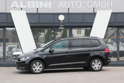Vw Touran 2017 Diesel në Riedmattstrasse 8, 8153 Rümlang