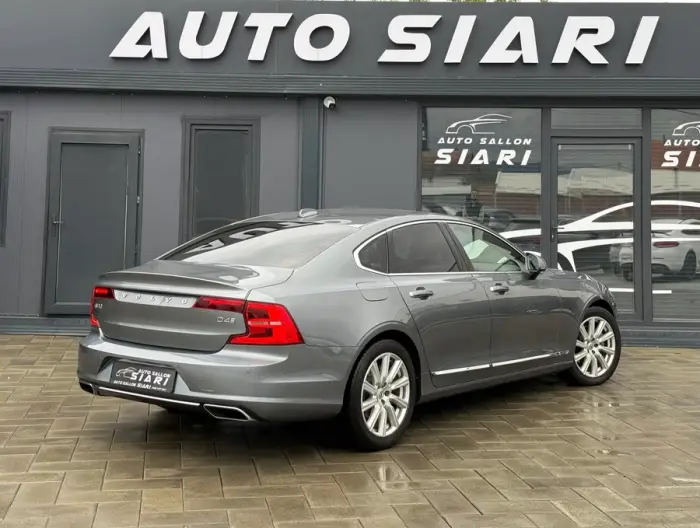 Preload next