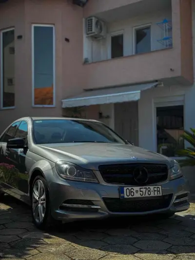 Mercedes-benz C-klasse 2011 Diesel në Gjilan