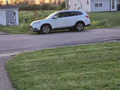 Mitsubishi Outlander 2019 Petrol në Ferizaj