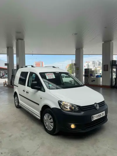 Vw Caddy 2011 Diesel në Drenas
