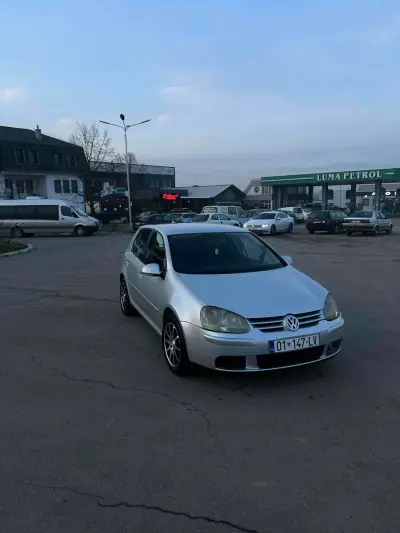 Vw Golf 2006 diesel në Lipjan