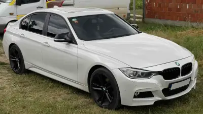 Bmw 320 2012 diesel në Vushtrri