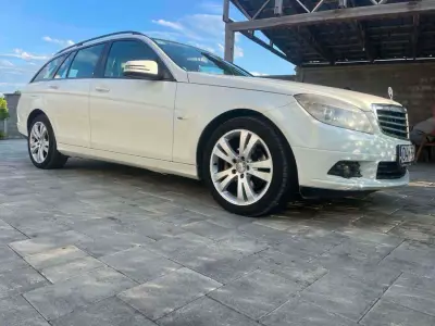 Mercedes-benz C 200 2010 diesel në Malishevë