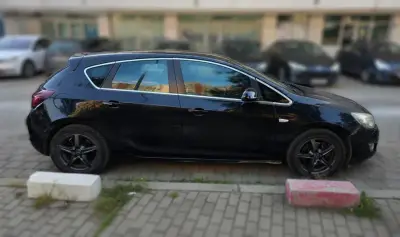 Opel Astra 2010 diesel në Prishtinë