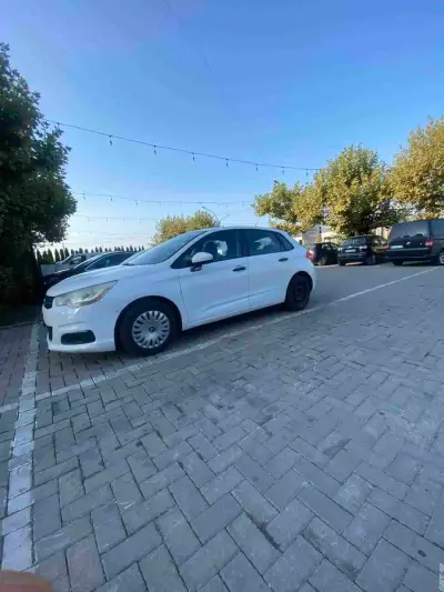 Citroen C4 2012 diesel në Lipjan