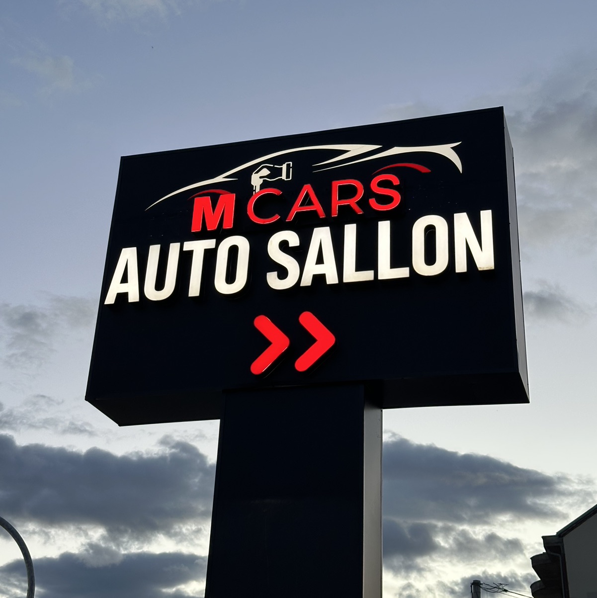 Autosalloni M Cars
